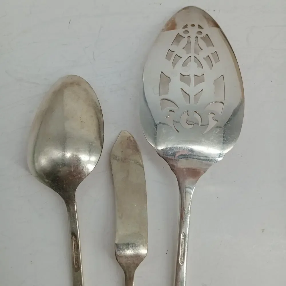 3X Serving LADY HAMILTON Spoon Pie 1932 Silverplate Community Plate Oneida